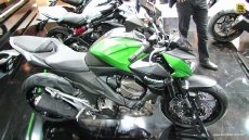 2014 Kawasaki Z800 at 2013 EICMA Milan Motorcycle Exhibition