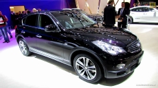 2013 Infiniti EX30d Diesel AWD at 2012 Paris Auto Show