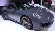2017 Porsche 911 Turbo at 2016 Detroit Auto Show